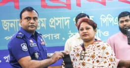 ঠাকুরগাঁওয়ে ২৫টি হারিয়ে যাওয়া মোবাইল ফোন উদ্ধার 